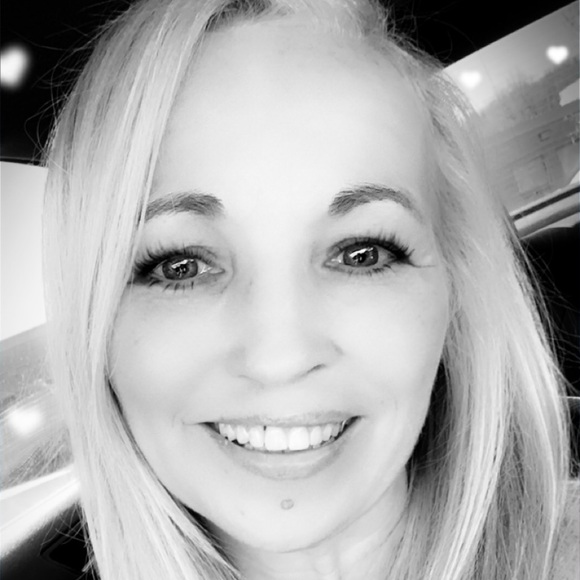 Meet your Posher, Saunja - Picture 5 of 5